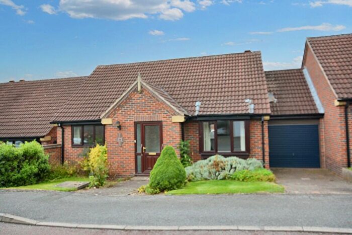 2 Bedroom Semi-Detached Bungalow For Sale In Metcalfe Close, Southwell, NG25