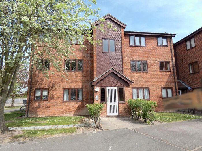 1 Bedroom Flat To Rent In Speedwell Close, Cherry Hinton, Cambridge, CB1