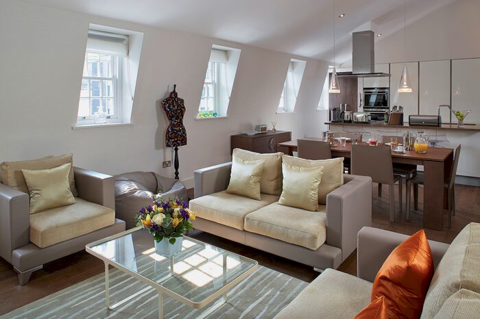 3 Bedroom Flat To Rent In Rutland Street, Knightsbridge, London, SW7