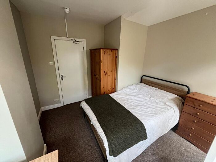 5 Bedroom Terraced House To Rent In SpareRooms Available Now -, LN5