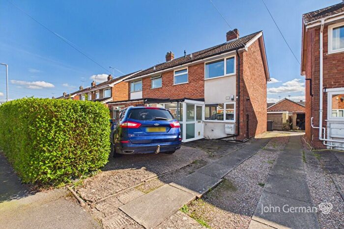 3 Bedroom Semi Detached House For Sale In Cedar Road, Barton Under Needwood, DE13
