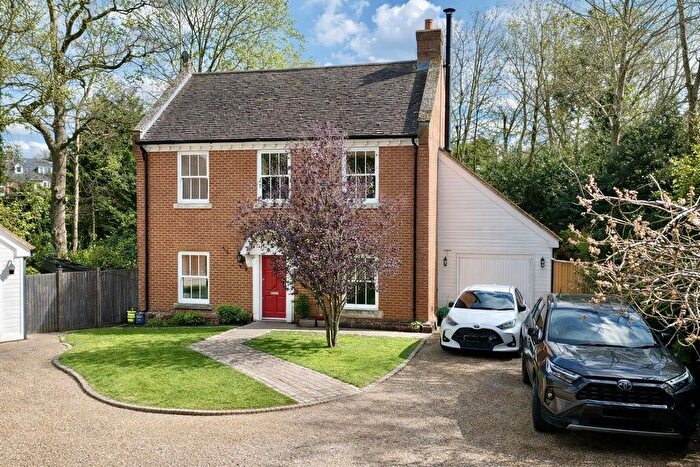 4 Bedroom Detached House For Sale In Oakfield, Hawkhurst, TN18
