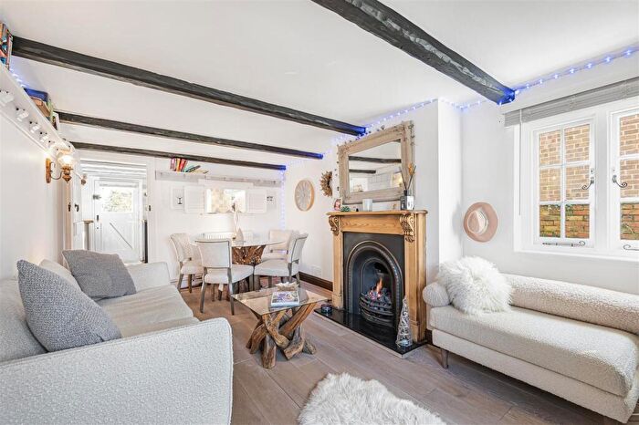 3 Bedroom End Of Terrace House For Sale In Denton Road, Newhaven, BN9