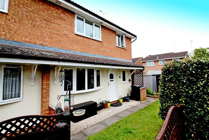 2 Bedroom Terraced House To Rent In Marley Fields, Leighton Buzzard, LU7