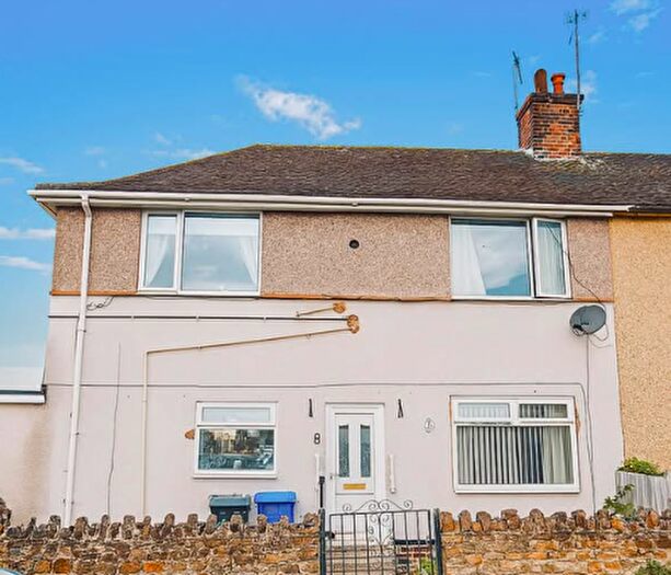 2 Bedroom Semi-Detached House To Rent In Markham Crescent, S43