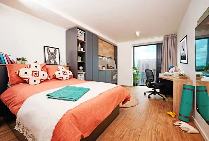 1 Bedroom Flat To Rent In Warwick Road, Coventry, CV1