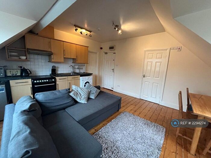 1 Bedroom Flat To Rent In Blenheim Road, Bristol, BS6