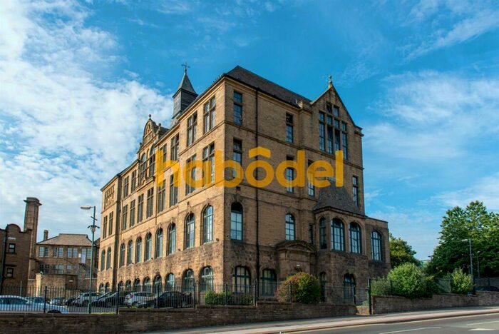 1 Bedroom Flat To Rent In Byron Halls, Byron Street, Bradford, BD3