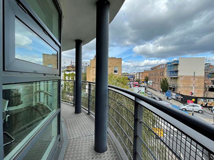 1 Bedroom Flat To Rent In Royal College Street, Camden, NW1
