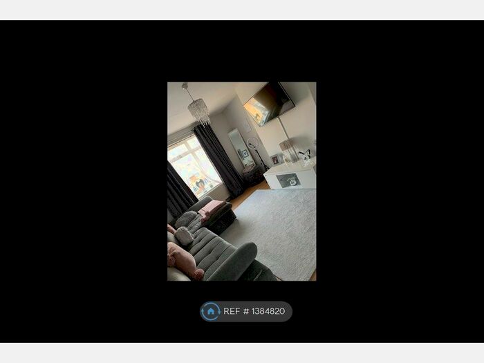 2 Bedroom Flat To Rent In Spencer Avenue, Yarnton, Kidlington, OX5