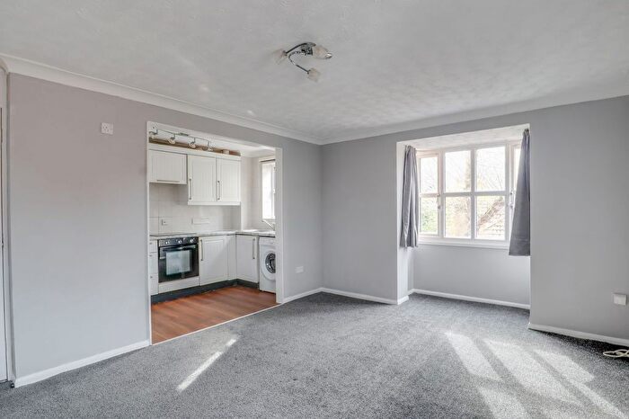 2 Bedroom Flat To Rent In Chestnut Drive, Soham, CB7