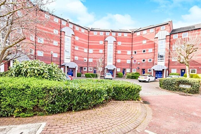 1 Bedroom Flat To Rent In Princes Reach, Ashton-On-Ribble, PR2