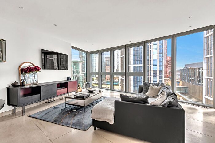 1 Bedroom Flat For Sale In The Tower, St George Wharf, London, SW8