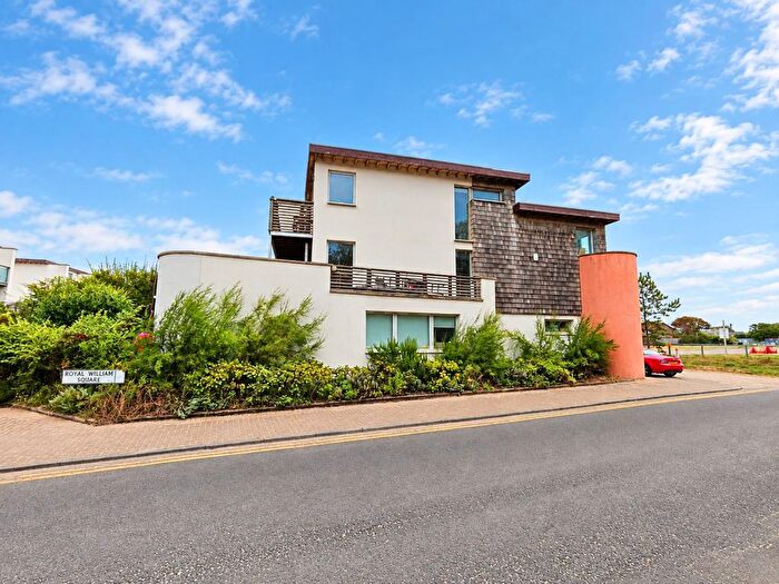 2 Bedroom End Of Terrace House For Sale In Royal William Square, Camber, TN31