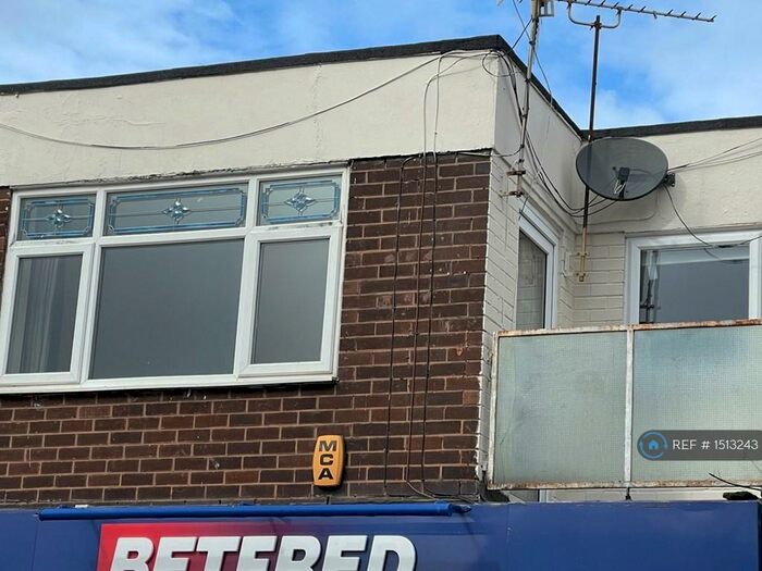 2 Bedroom Flat To Rent In Allport Road, Wirral, CH62