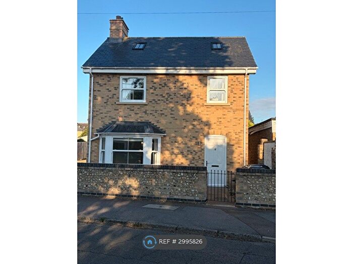 5 Bedroom Detached House To Rent In Paddock St, Ely, CB7
