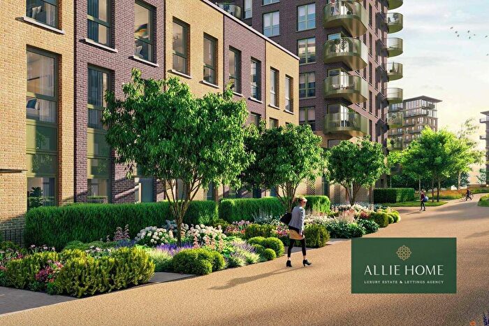 3 Bedroom Flat For Sale In Pegler Square, Birch House, SE3