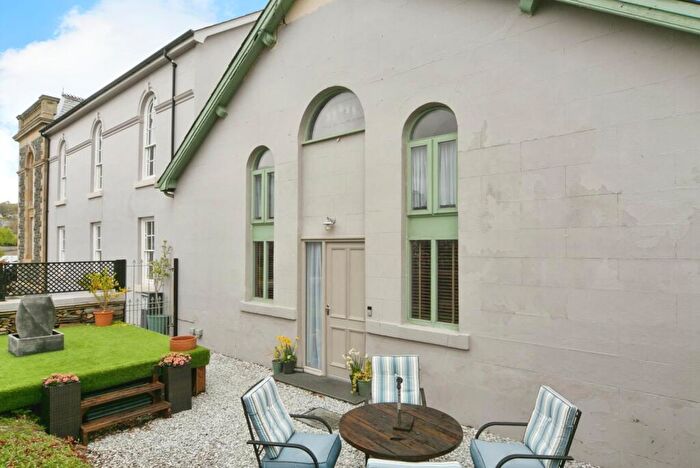 5 Bedroom Semi-Detached House For Sale In Castle Street, Penrhyndeudraeth, Gwynedd, LL48