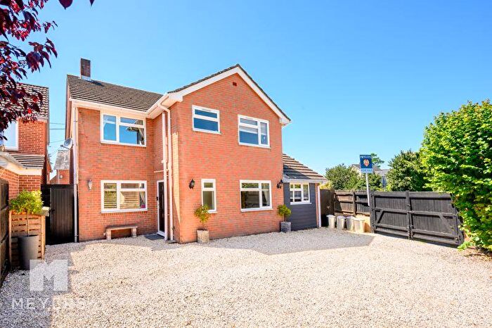 4 Bedroom Detached House For Sale In Parsonage Barn Lane | Ringwood |, BH24