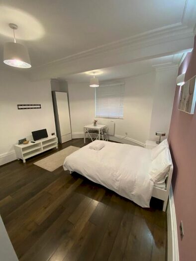 1 Bedroom Flat To Rent In Kings Road, Reading, RG1