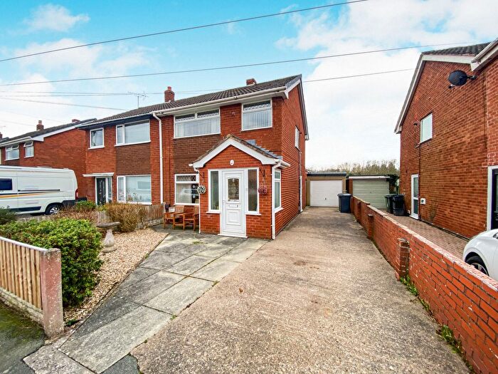 3 Bedroom Semi-Detached House For Sale In Ffordd Mabon, Llay, LL12
