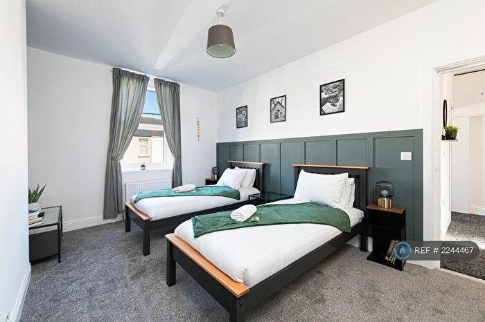 5 Bedroom Terraced House To Rent In Frederick Street South, Meadowfield, Durham, DH7