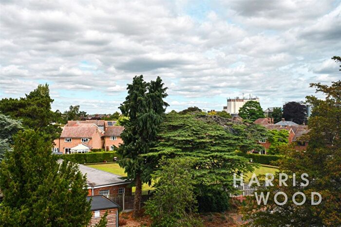 2 Bedroom Flat For Sale In Collingwood Road, Witham, Essex, CM8