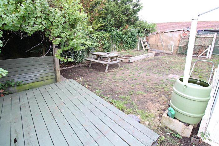 3 Bedroom Bungalow For Sale In Selman Gardens, Cowes, PO31