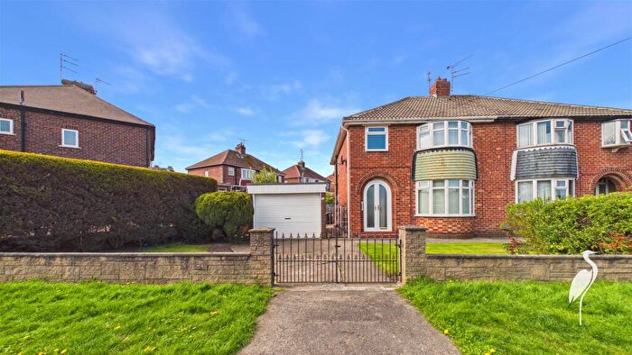 3 Bedroom Semi-Detached House For Sale In Dovedale Road, Seaburn Dene, Sunderland, SR6