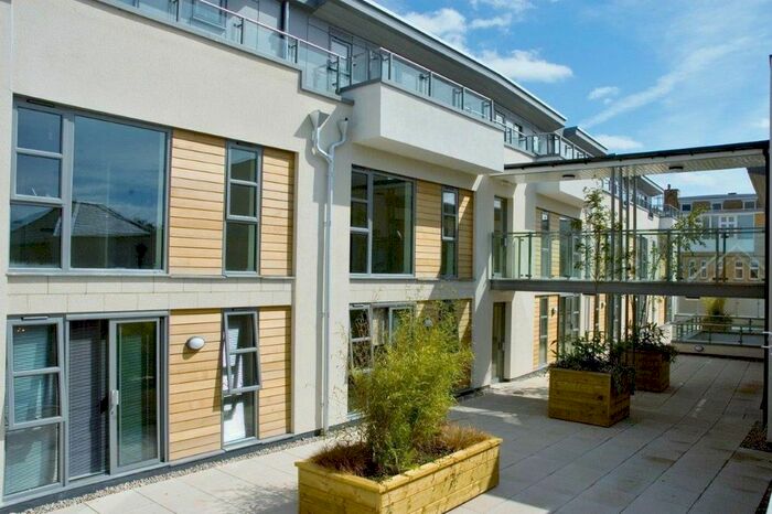 Studio To Rent In Corporation Street, Taunton TA1