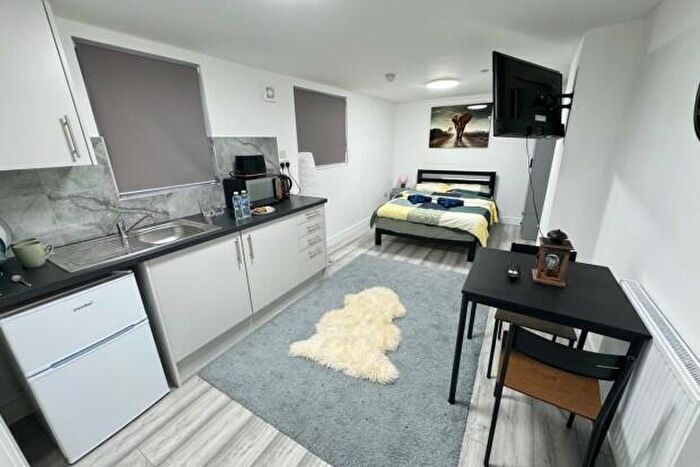 1 Bedroom Flat To Rent In Claude Road Cardiff, CF24