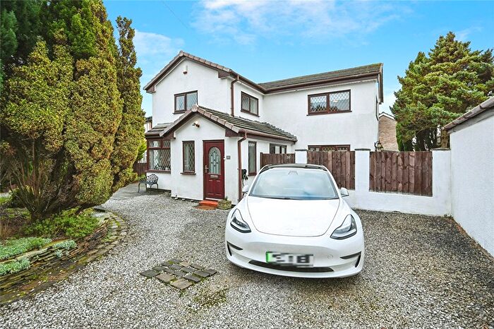 4 Bedroom Detached House For Sale In Mill Street, Wigan, Lancashire, WN4