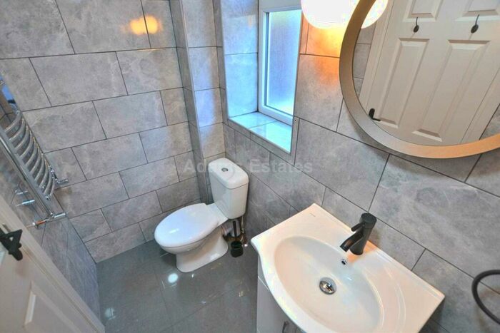 5 Bedroom Terraced House To Rent In Crescent Road, Reading, RG1