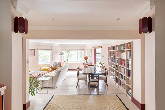 3 Bedroom Flat To Rent In Elgin Avenue, Little Venice, London, W9