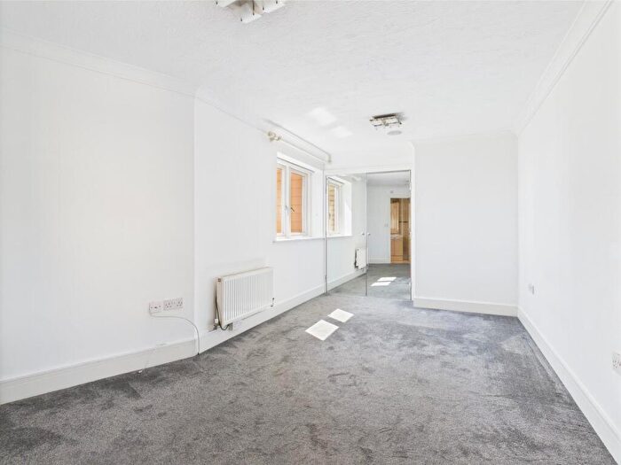 4 Bedroom House To Rent In Rivermead, St. Marys Island, ME4