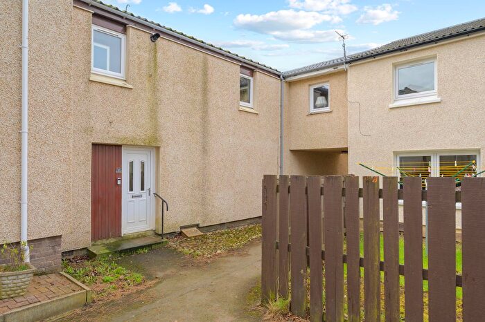 2 Bedroom Terraced House For Sale In Meldrum Court, Dunfermline, KY11