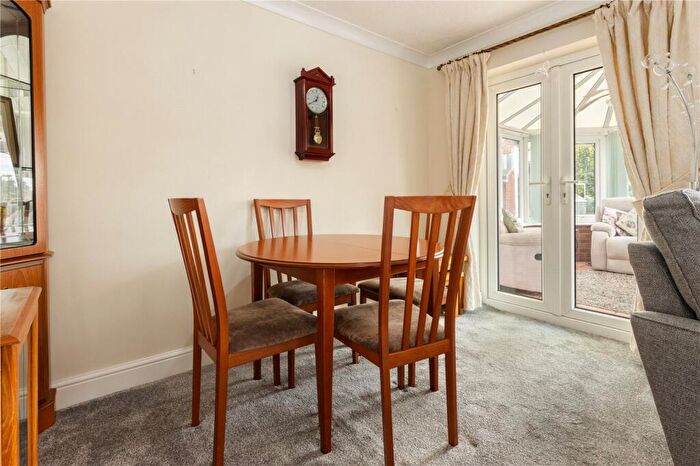 2 Bedroom Bungalow For Sale In Southlands Drive, Morton, DN21
