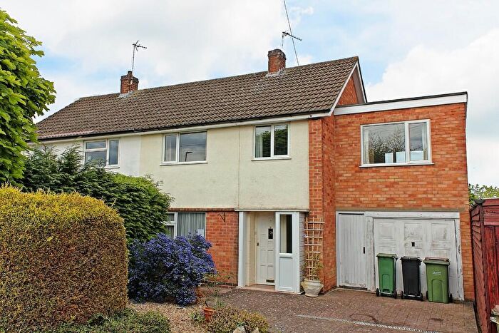 4 Bedroom Semi-Detached House For Sale In Westerby Close, Wigston, LE18