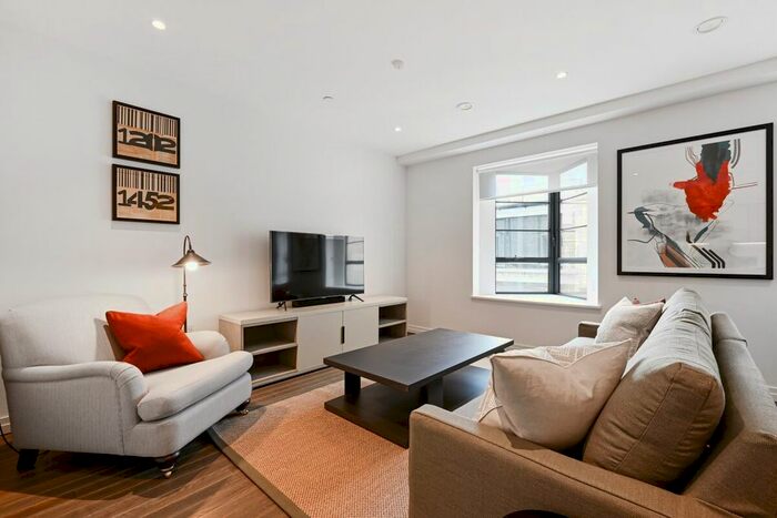 1 Bedroom Flat To Rent In Little Portland Street, London, W1W