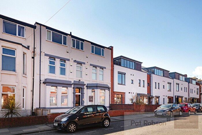 1 Bedroom Apartment To Rent In Grosvenor Road, Jesmond, Newcastle Upon Tyne, NE2