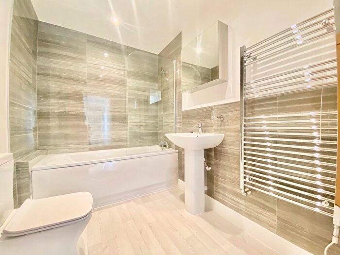 2 Bedroom Semi Detached House To Rent In Thornham Road, Gillingham, ME8