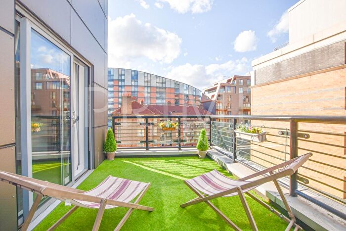 2 Bedroom Flat To Rent In Pillfold House, Old Paradise Street, London, SE11