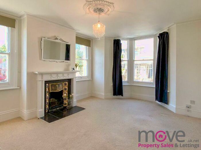 1 Bedroom Apartment To Rent In Christchurch Villas, Cheltenham, GL50