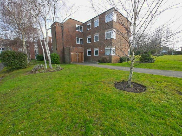 2 Bedroom Flat To Rent In Dormans Close, Northwood, HA6