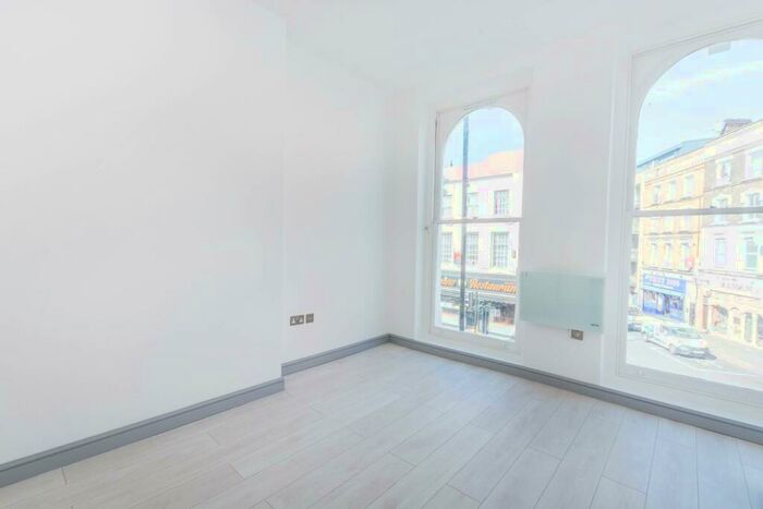 2 Bedroom Flat To Rent In Kingsland High Street, Dalston, London, E8