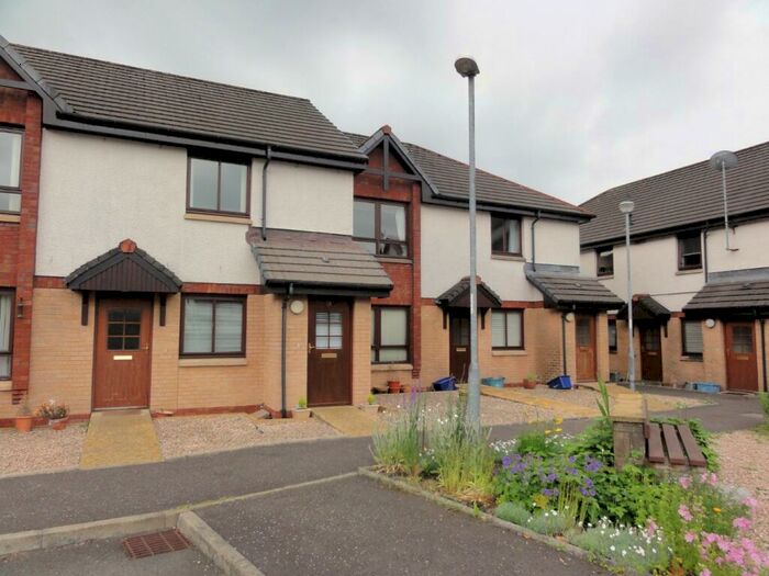 2 Bedroom Flat To Rent In School Mews, Menstrie, FK11