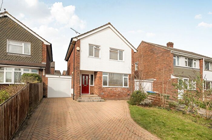 3 Bedroom Link Detached House For Sale In Alfriston Gardens, Sholing, Southampton, Hampshire, SO19