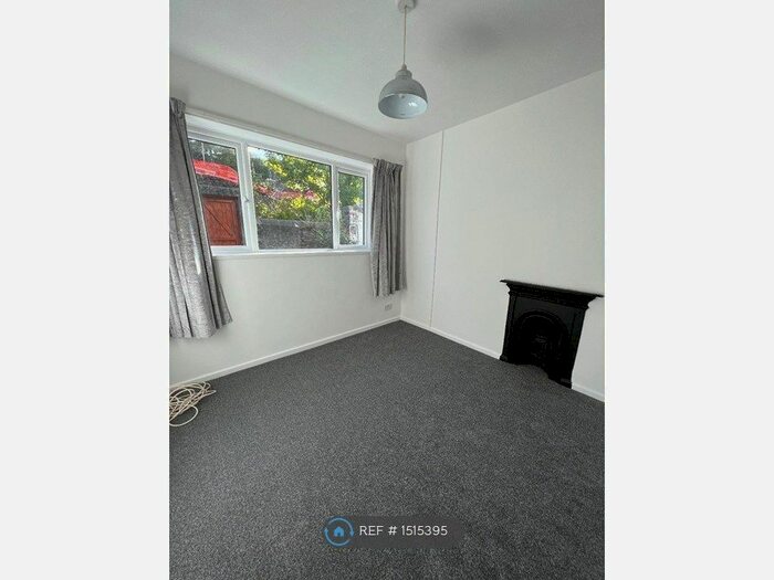 1 Bedroom Flat To Rent In Alexandra Road, Mutley, Plymouth, PL4