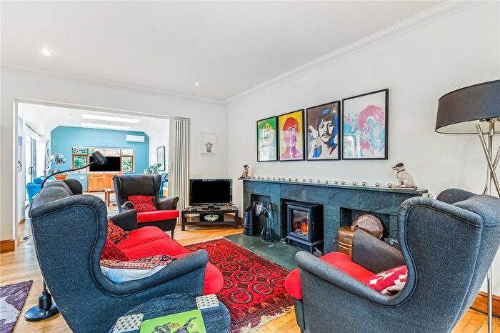 4 Bedroom Detached House For Sale In Manor Road, Salisbury, Wiltshire, SP1