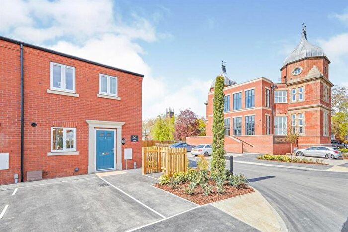 3 Bedroom Town House To Rent In Saxelbye Avenue, Derby, DE1